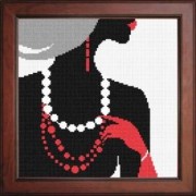 Набор для вышивания Чарівниця N-1919 Дама с ожерельем