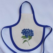 Фартух під пляшку з вишивкою