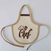 Фартух на пляшку з вишивкою, Шеф