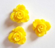 Роза кабошон из смолы желтая H006-04