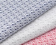 Набір тканин з 3 штук "Квіткова галявина" сірого, червоного та синього кольору 40*40 см Детальніше: https://detskie-tkani.com.ua/ua/p1262466358-nabor-tkanej-shtuk.html
