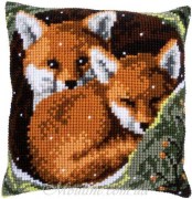 Подушка Вервако вышивка крестом  PN-0162175 Foxes / Лисы