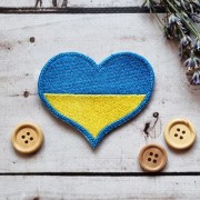 Нашивка Серце прапор України на липучці