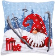 Набор для вышивания Вервако Подушка Christmas gnome skiin / Рождественский гном на лыжах PN-0172808